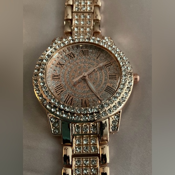 Gold Crystal Accent Women's Bracelet Watch - Picture 4 of 5